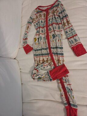 Little Sleepies | Christmas| Holiday Zippy Pajamas